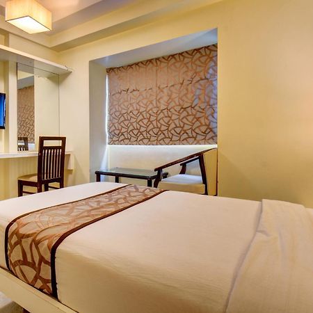 Hotel Deepali Executive Aurangabad  Exterior photo