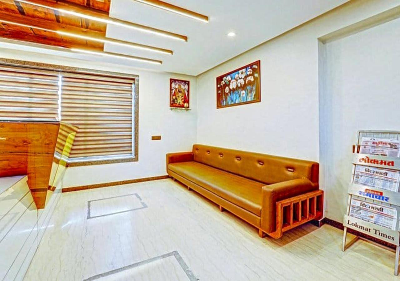 Hotel Deepali Executive Aurangabad  Exterior photo